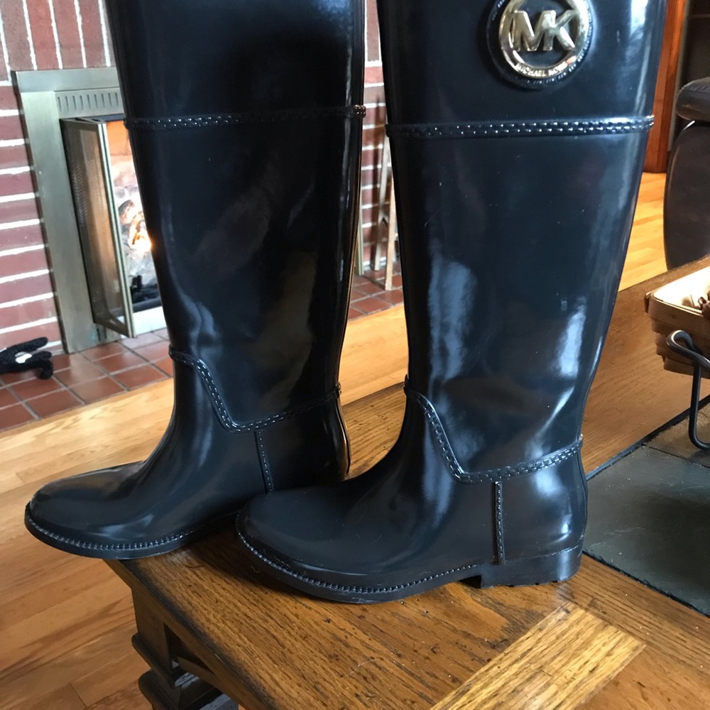 MK rain boots - Picture 3 of 5